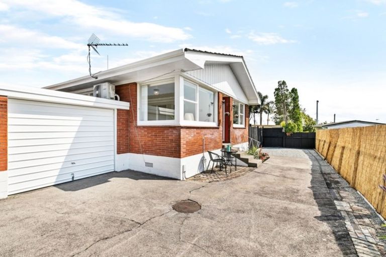 Photo of property in 3/8 Russell Road, Manurewa, Auckland, 2102