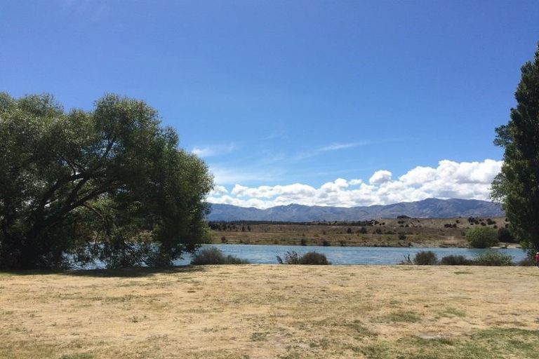 Photo of property in 11 Wicklow Terrace, Albert Town, Wanaka, 9305