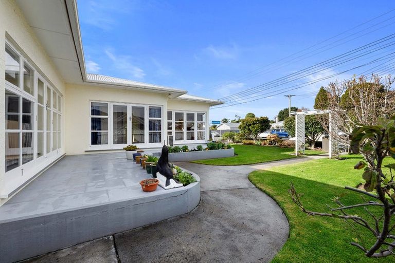 Photo of property in 13 Hori Street, Vogeltown, New Plymouth, 4310