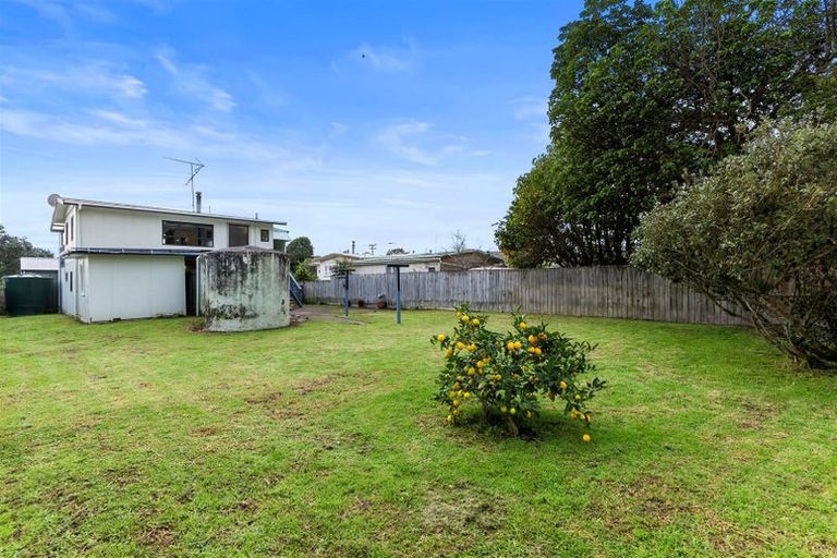 Photo of property in 20 Bertram Road, Kawakawa Bay, 2585
