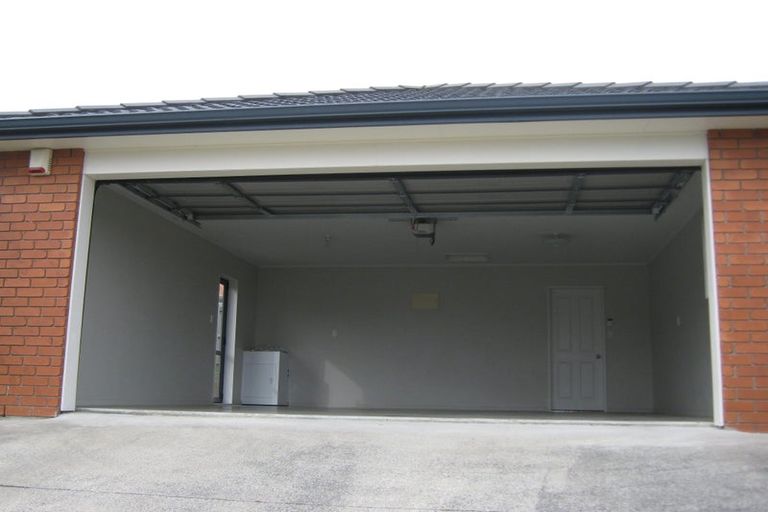 Photo of property in 41 Keri Vista Rise, Papakura, 2110