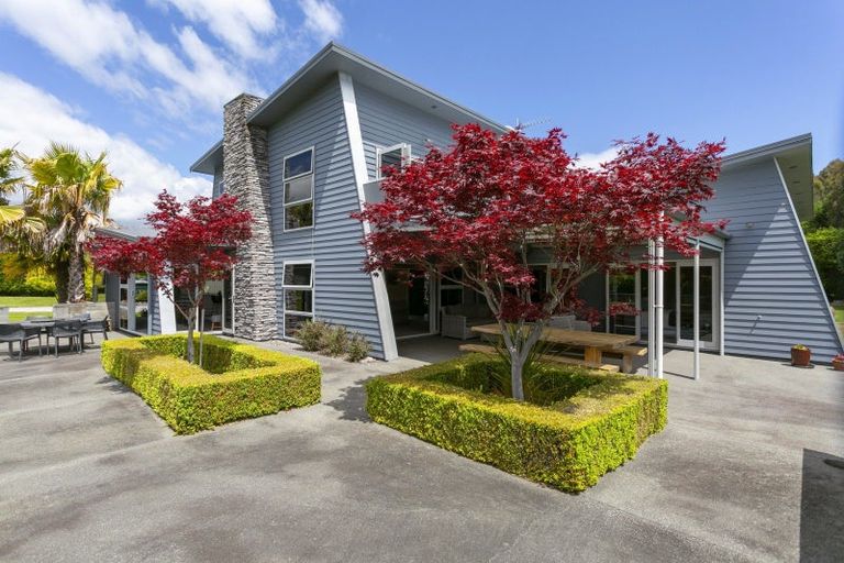 Photo of property in 97 Acacia Heights Drive, Acacia Bay, Taupo, 3385