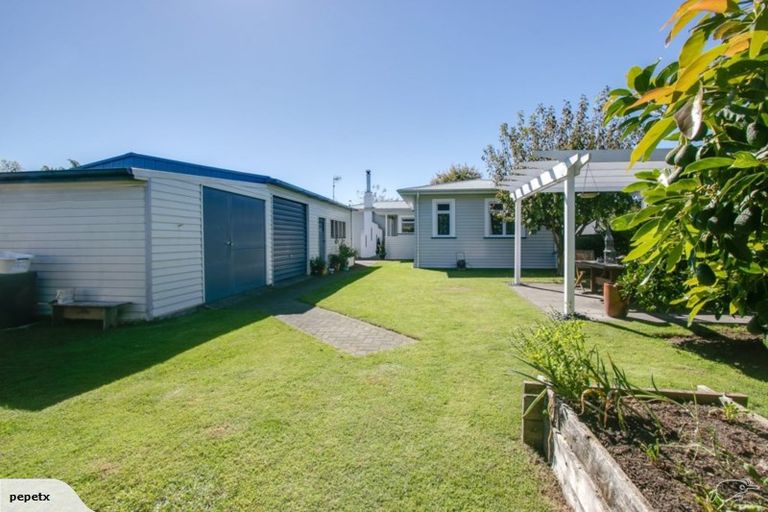 Photo of property in 6 Mckenzie Avenue, Marewa, Napier, 4110