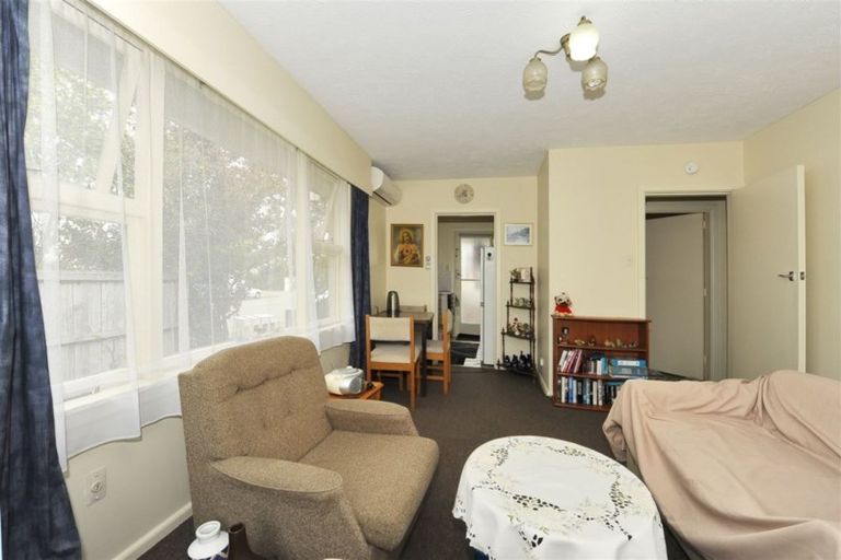 Photo of property in 1/203 Springfield Road, St Albans, Christchurch, 8014