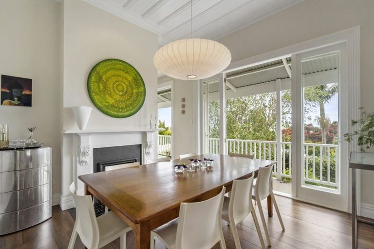 Photo of property in 73 Hinemoa Street, Birkenhead, Auckland, 0626