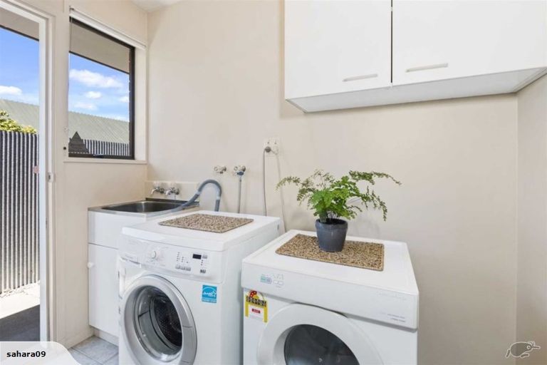 Photo of property in 152 Sawyers Arms Road, Northcote, Christchurch, 8052