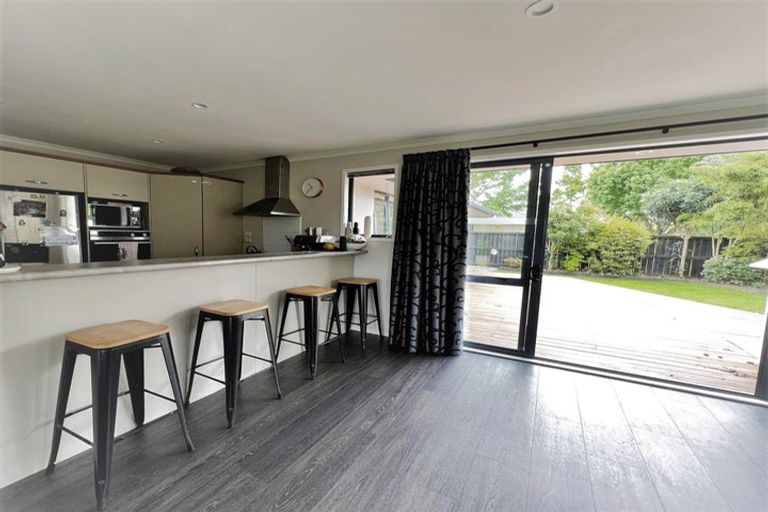 Photo of property in 17 Burr Street, Cambridge, 3434