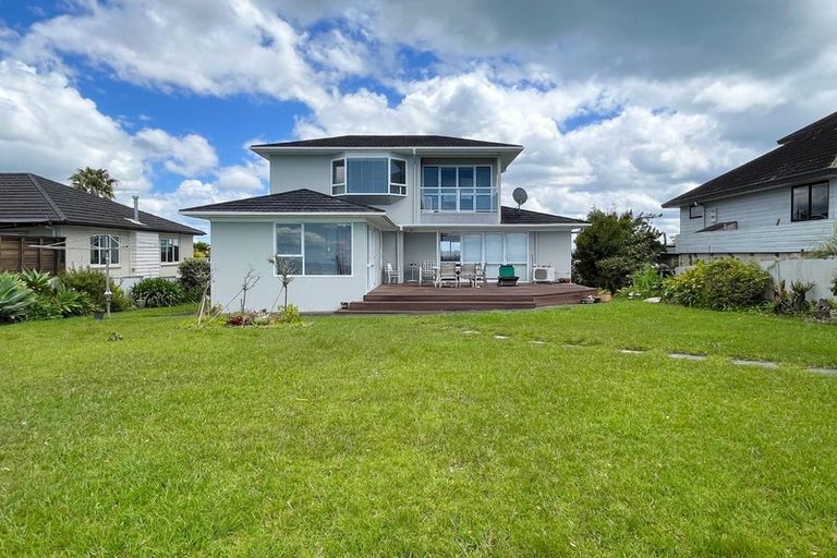 Photo of property in 51 Tiri Road, Manly, Whangaparaoa, 0930