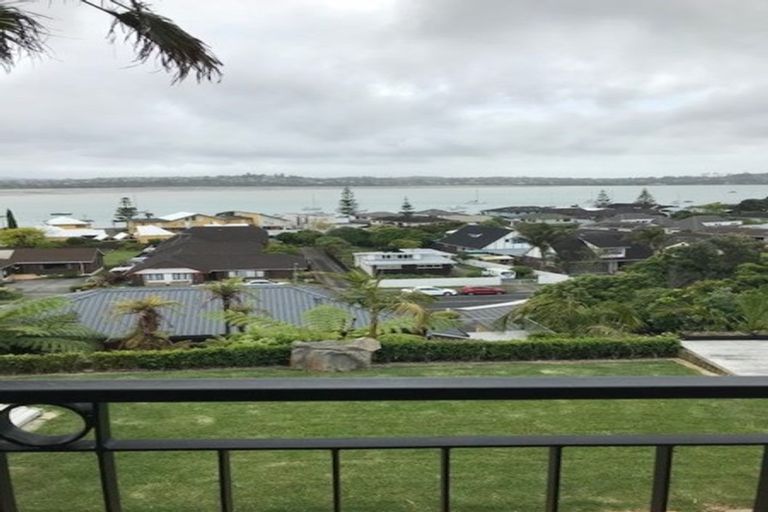 Photo of property in 65 Waller Avenue, Bucklands Beach, Auckland, 2012