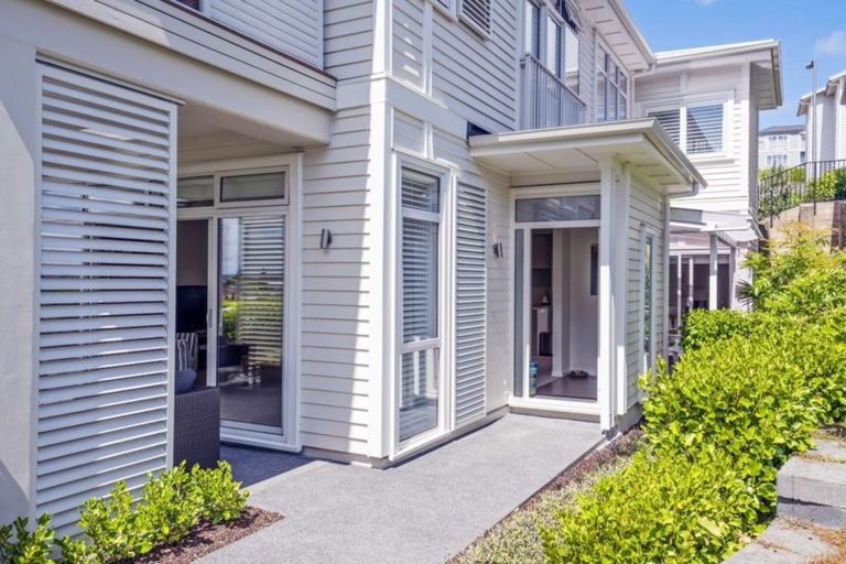 Photo of property in 14 Plantation Terrace, Orewa, 0931