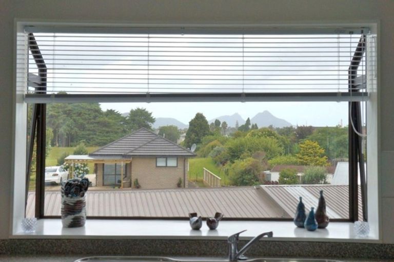 Photo of property in 30 Manaia View Road, One Tree Point, 0118