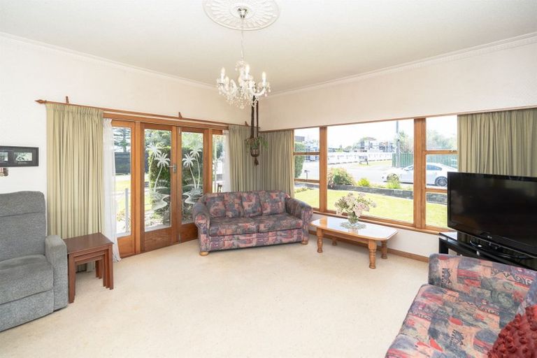 Photo of property in 63 Braid Road, St Andrews, Hamilton, 3200