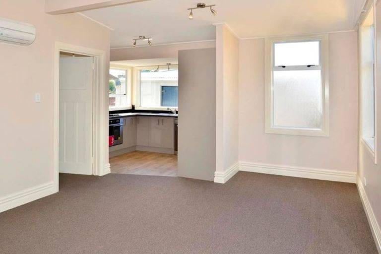 Photo of property in 17 Marlow Street, Saint Kilda, Dunedin, 9012