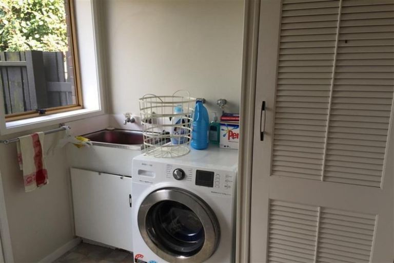 Photo of property in 2/34 Woolfield Road, Papatoetoe, Auckland, 2025