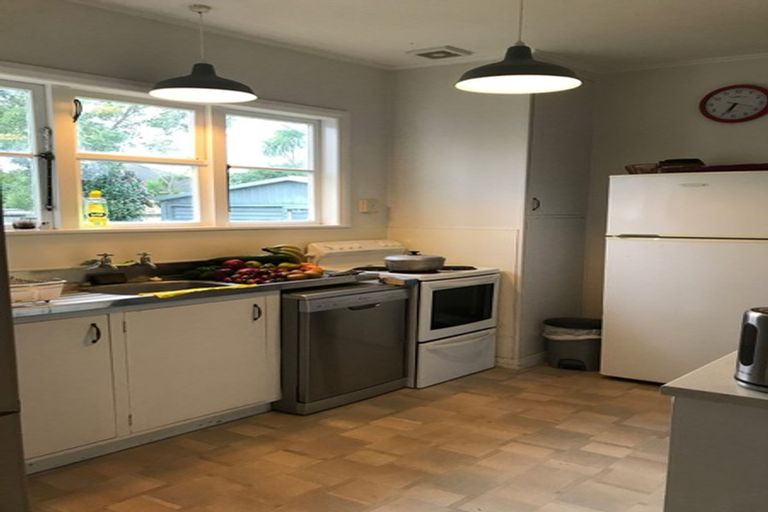 Photo of property in 16 Fergusson Street, Hamilton East, Hamilton, 3216