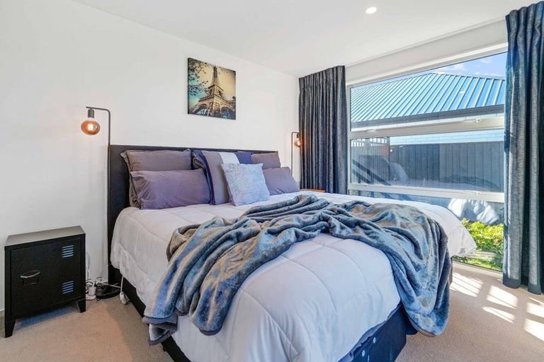 Photo of property in 8 John Raven Lane, Woodend, 7610