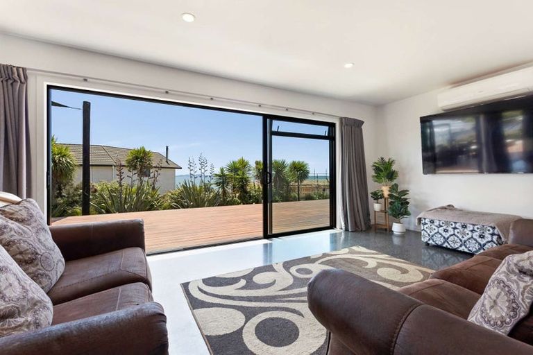 Photo of property in 17c Eagles Way, Cable Bay, 0420