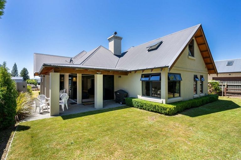 Photo of property in 44 Rhoboro Road, Twizel, 7901