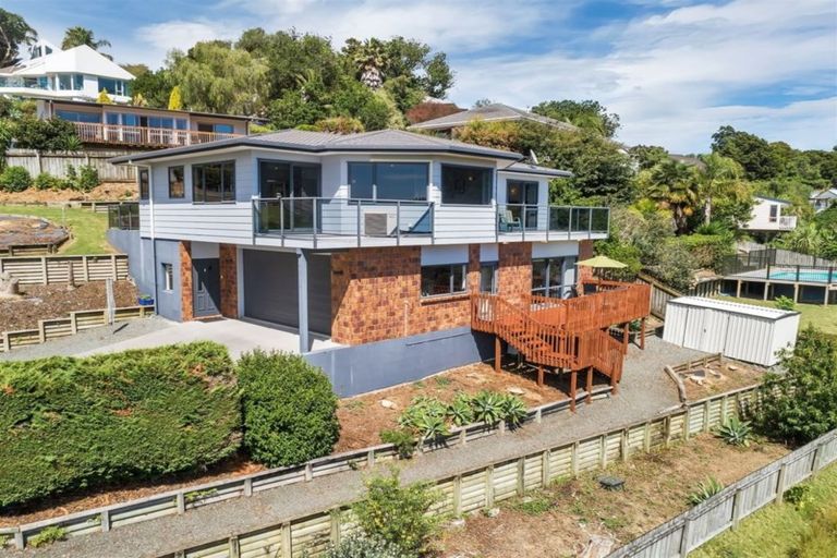 Photo of property in 57a Ngahere Drive, Horahora, Whangarei, 0110