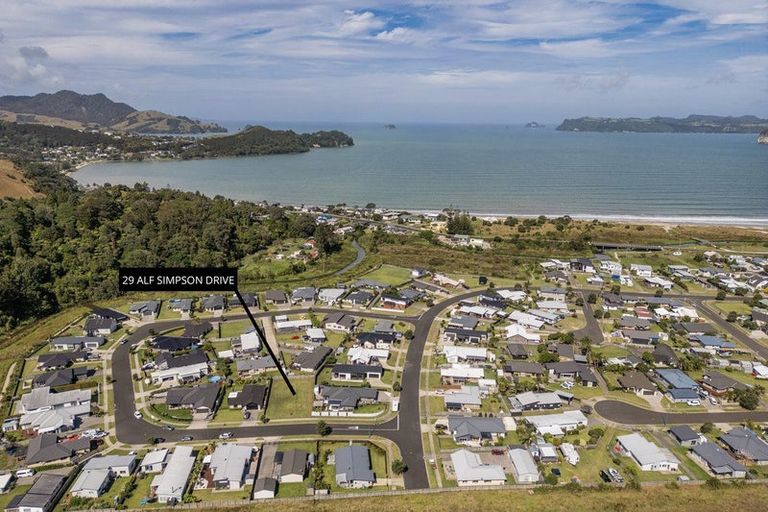 Photo of property in 29 Alf Simpson Drive, Whitianga, 3510