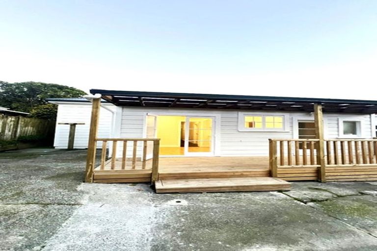 Photo of property in 40 Te Wharepouri Street, Berhampore, Wellington, 6023