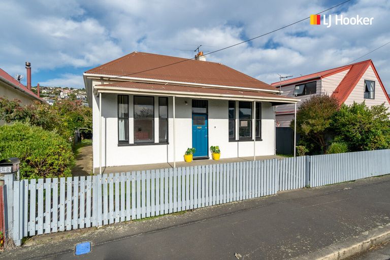 Photo of property in 25 Richmond Street, Forbury, Dunedin, 9012