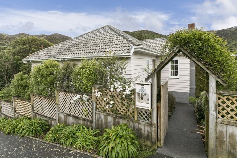 Photo of property in 22 Karamu Street, Ngaio, Wellington, 6035