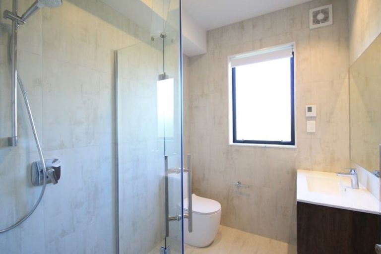 Photo of property in 10 Vazey Way, Hobsonville, Auckland, 0618