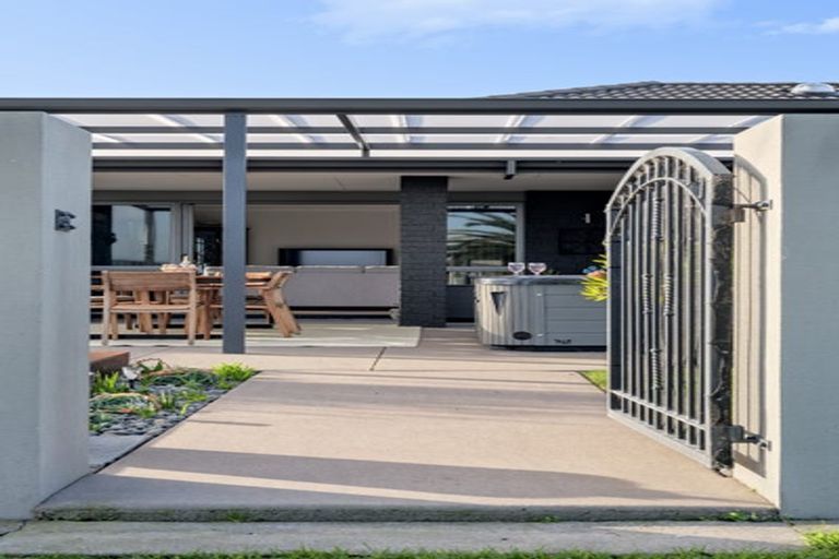 Photo of property in 21 Mandalay Key, Papamoa Beach, Papamoa, 3118