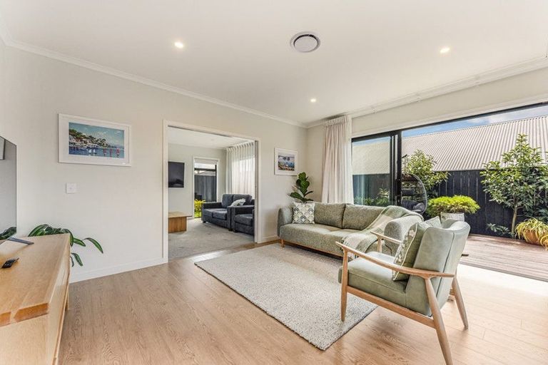 Photo of property in 6 Blackbarn Close, Richmond, 7020