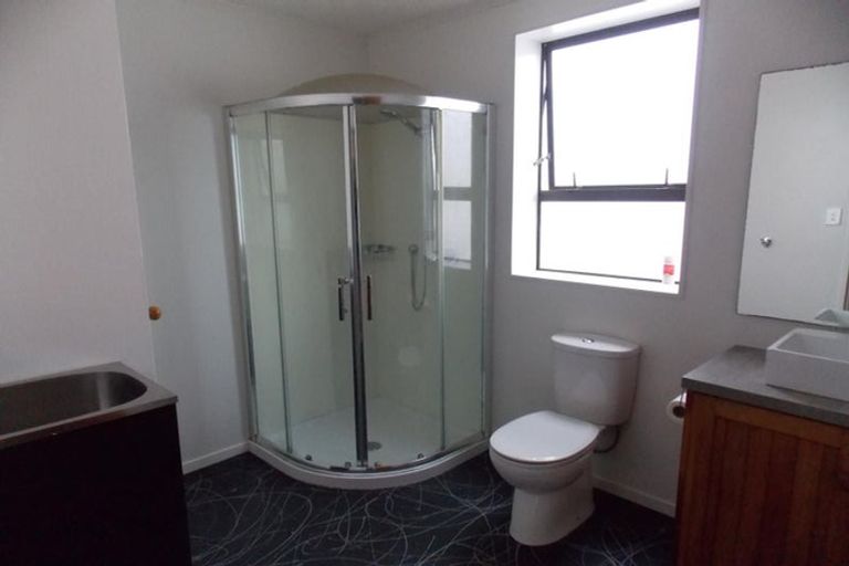 Photo of property in 7-9 School Road, Plimmerton, Porirua, 5026