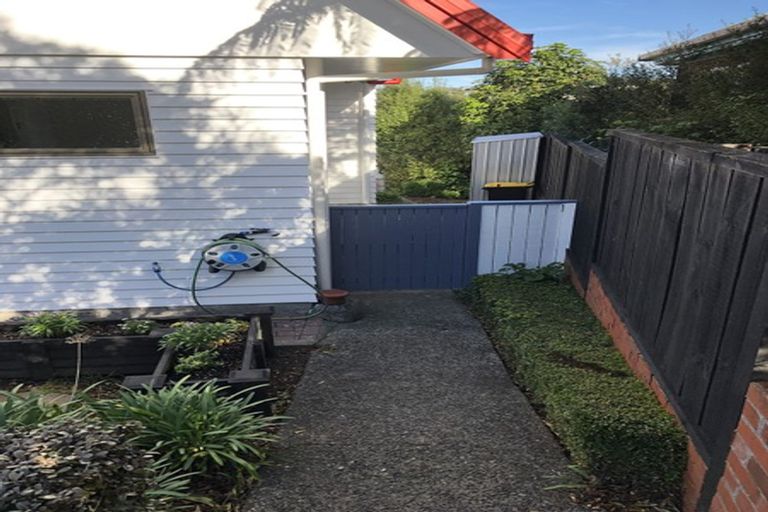 Photo of property in 17b Govind Grove, Ngaio, Wellington, 6035