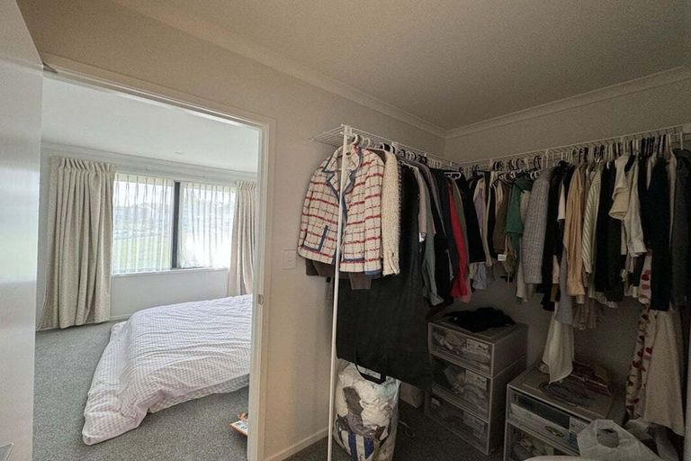 Photo of property in 16 Evergreen Parade, Rosehill, Papakura, 2113