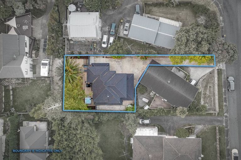 Photo of property in 40a Acacia Road, Torbay, Auckland, 0632