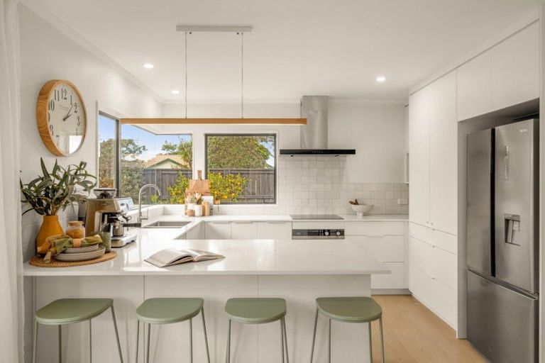 Photo of property in 2 Aldermen Avenue, Papamoa Beach, Papamoa, 3118