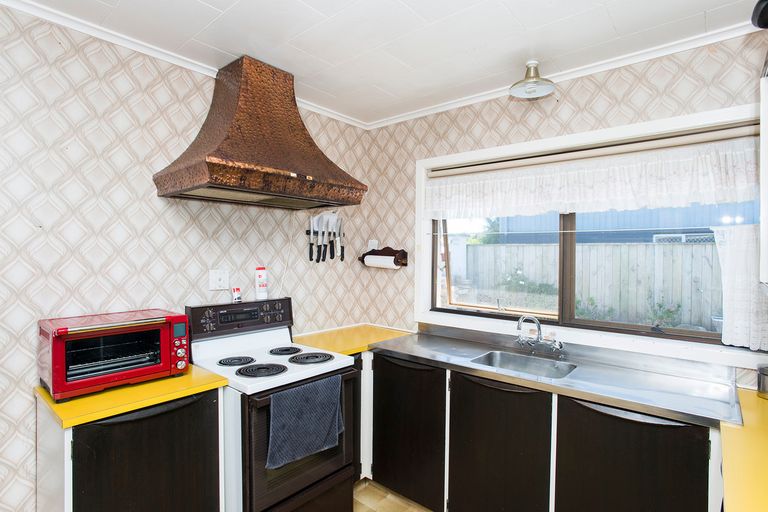 Photo of property in 6 Mason Street, Riverdale, Gisborne, 4010