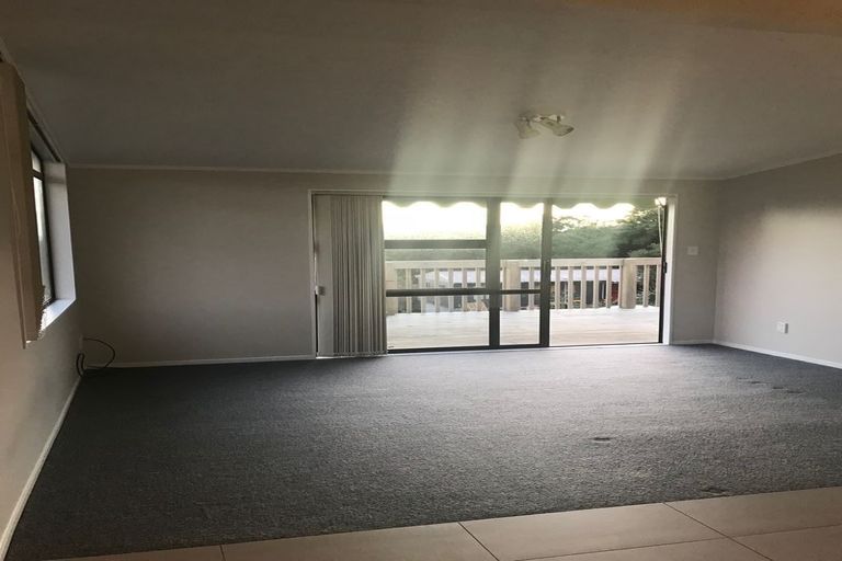 Photo of property in 3 Margan Place, Red Hill, Papakura, 2110