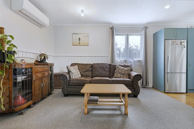 Photo of property in 17 Joseph Street, Pukemiro, Huntly, 3771