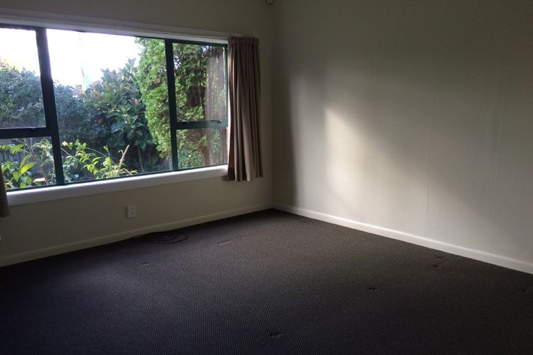 Photo of property in 1/13 Main Highway, Ellerslie, Auckland, 1051