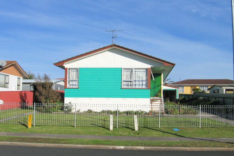 Photo of property in 45 Israel Avenue, Clover Park, Auckland, 2023