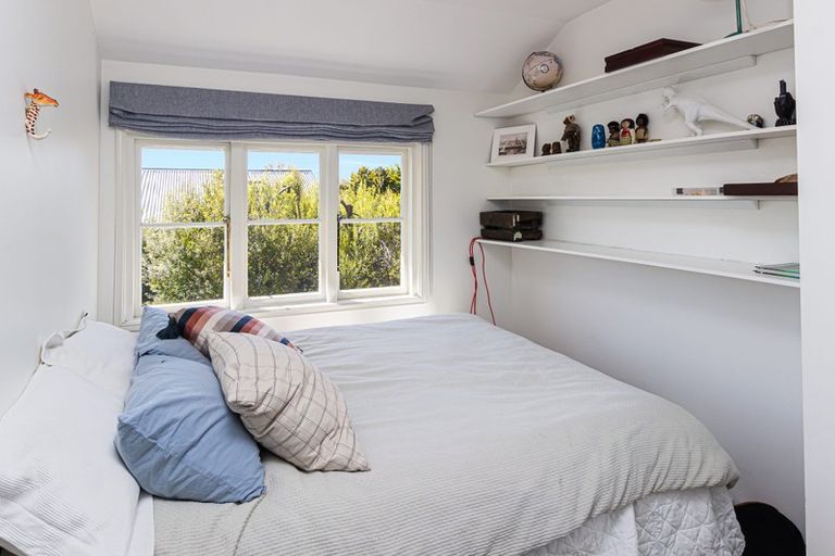 Photo of property in 75 Kahu Road, Fendalton, Christchurch, 8041