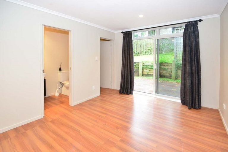 Photo of property in 56 Brian Crescent, Stanmore Bay, Whangaparaoa, 0932