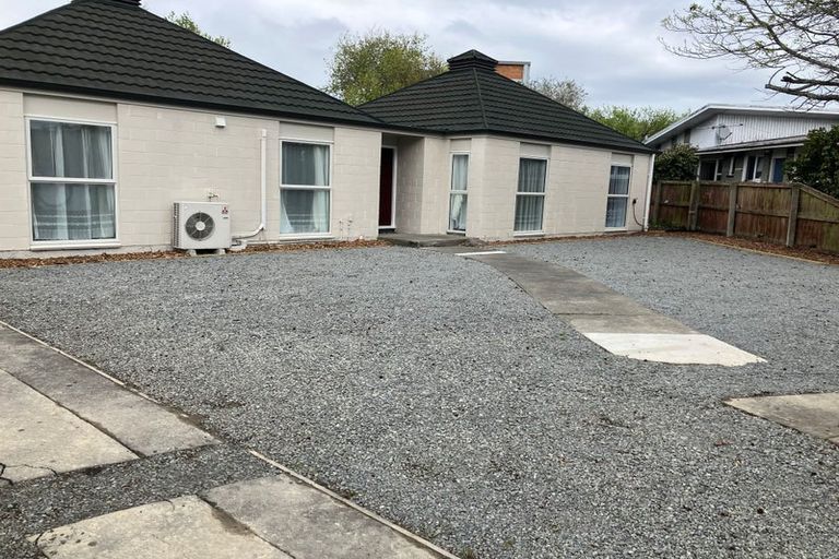 Photo of property in 3 Newbridge Place, Ilam, Christchurch, 8041