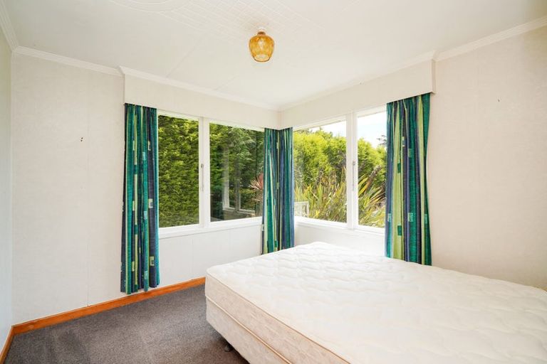 Photo of property in 33 Bay View Road, Woodend, Invercargill, 9877