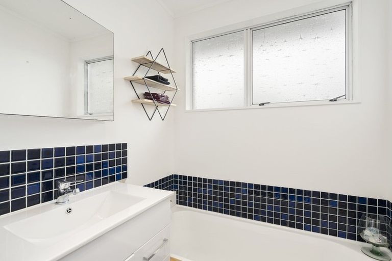 Photo of property in 10 Cassandra Street, Stratford, 4332