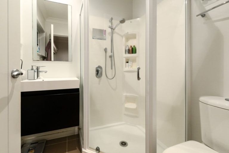 Photo of property in 54 Memorial Drive, Hamilton East, Hamilton, 3216