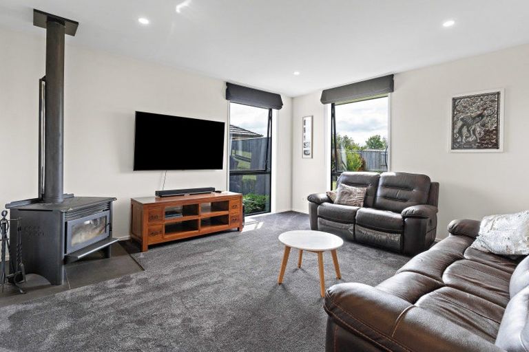 Photo of property in 14 Maple Grove, Solway, Masterton, 5810