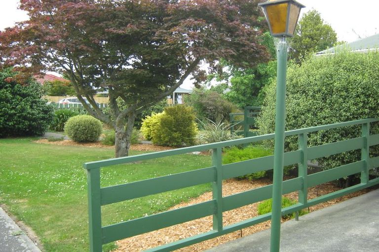 Photo of property in 38 Campbell Street, Geraldine, 7930