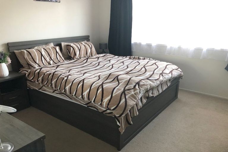 Photo of property in 423 Bucklands Beach Road, Bucklands Beach, Auckland, 2012