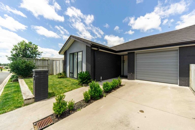 Photo of property in 2/2 Bostonkip Crescent, Fitzroy, Hamilton, 3282